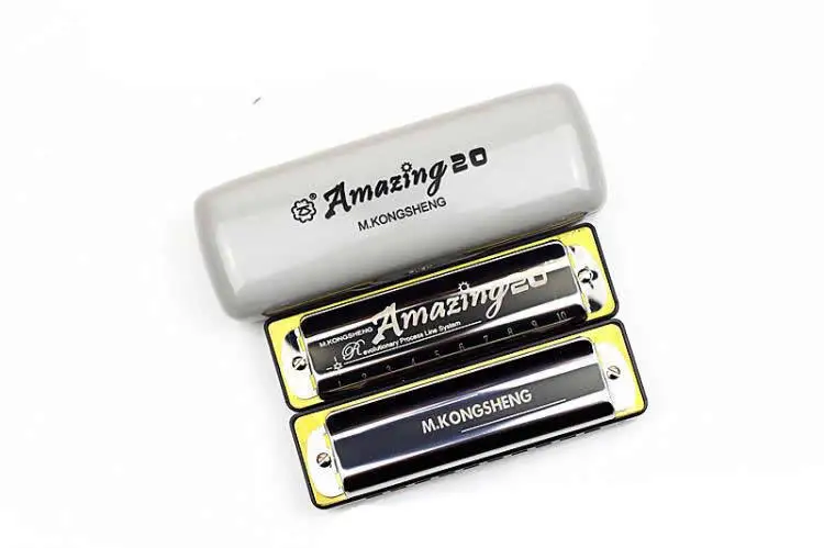 

Kong Sheng Amazing2010 hole blues harmonica The blues harmonica.