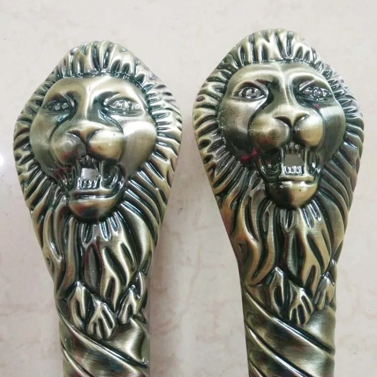 

KTV hollow Lion handle European wood door handle New glass door pull Villa door handle Artificial crystal handle Gold knobs