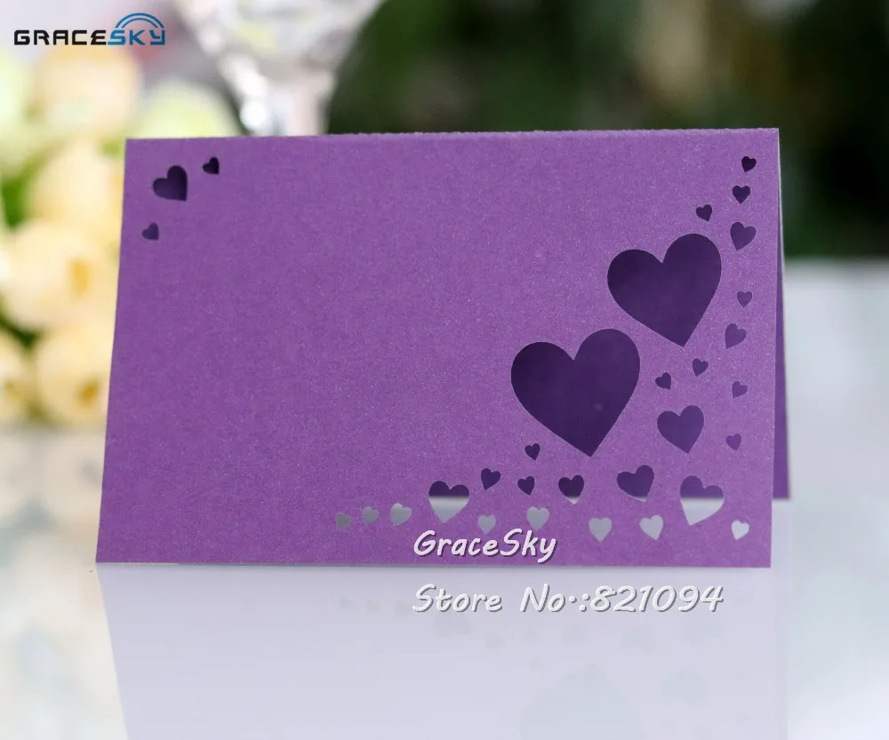50 шт. Бесплатная доставка Лазерная резка Любовь Сердце бумажные именные