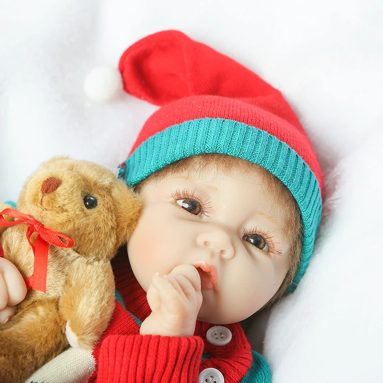 Кукла реборн силиконовая кукла-младенец 52 см с красивым свитером комплект одежды