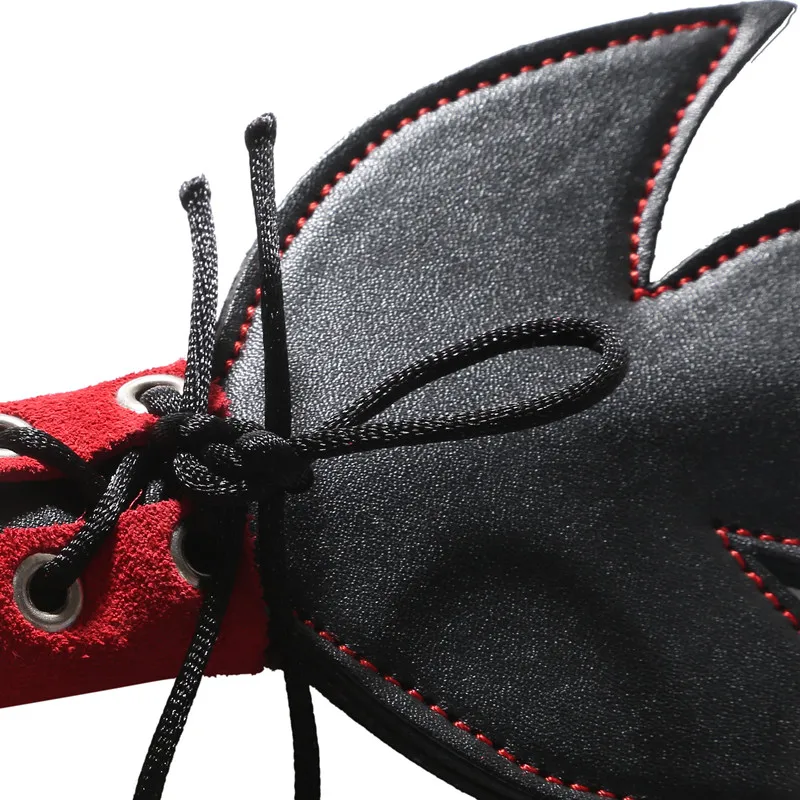 Черная кожа фетиш кошка весло menottes спагель попки ПЭТ секс игрушки БДСМ кожаный