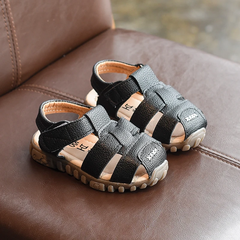 Мягкое дно мальчик сандалии 2018 детей Новая обувь Летняя Пляжная детская посылка