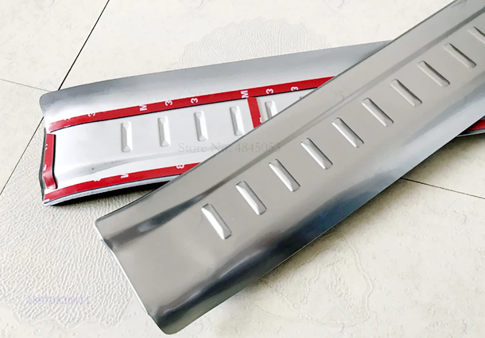 

Stainless Steel Inner Door Sill Protector Pedal Scuff Threshold Plate Guards Cover Trims For Hyundai Santafe Santa Fe 2010-2012