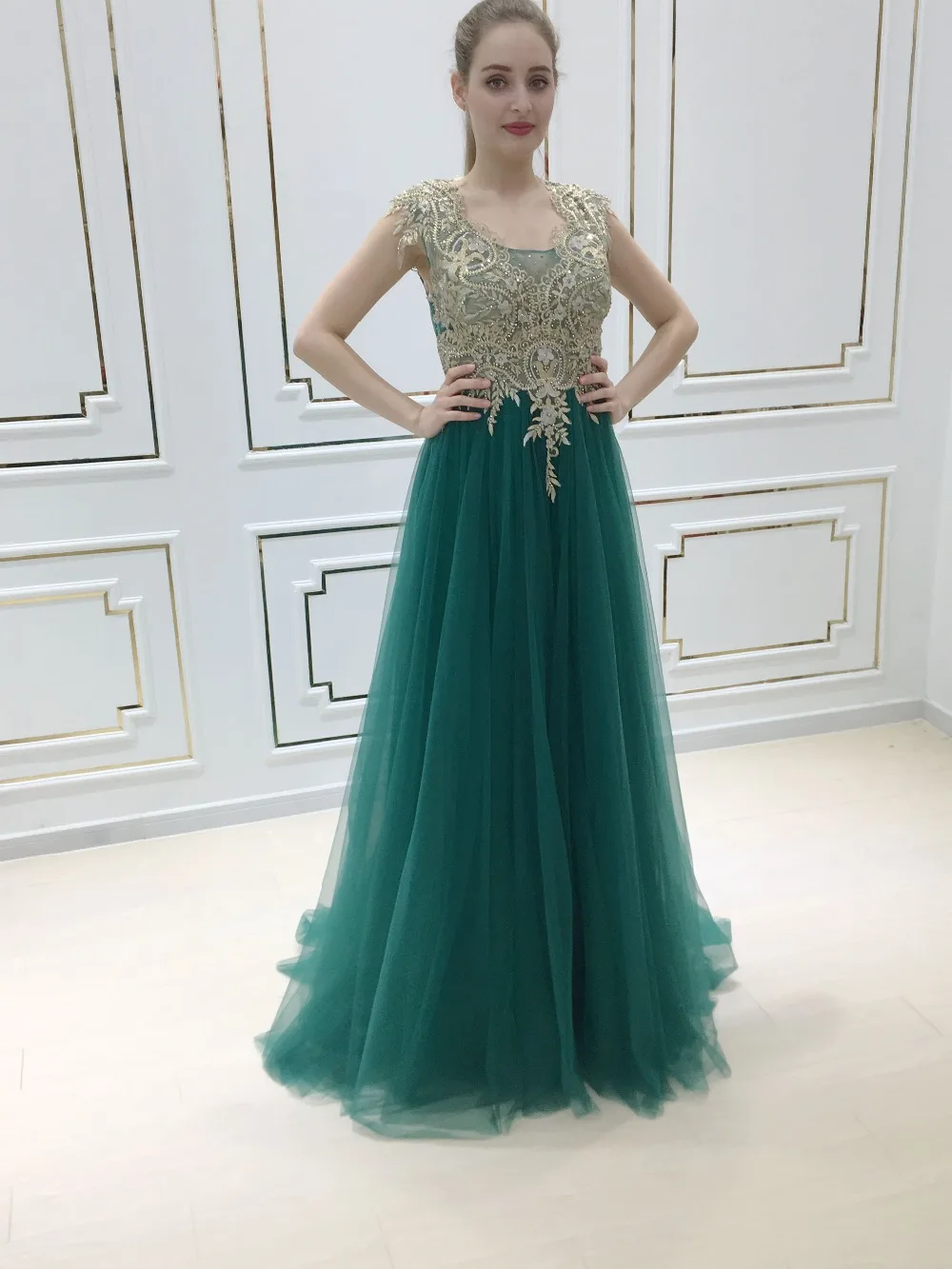Платье Forevergracedress темно-зеленое платье на выпускной из тюля с кружевной обмоткой