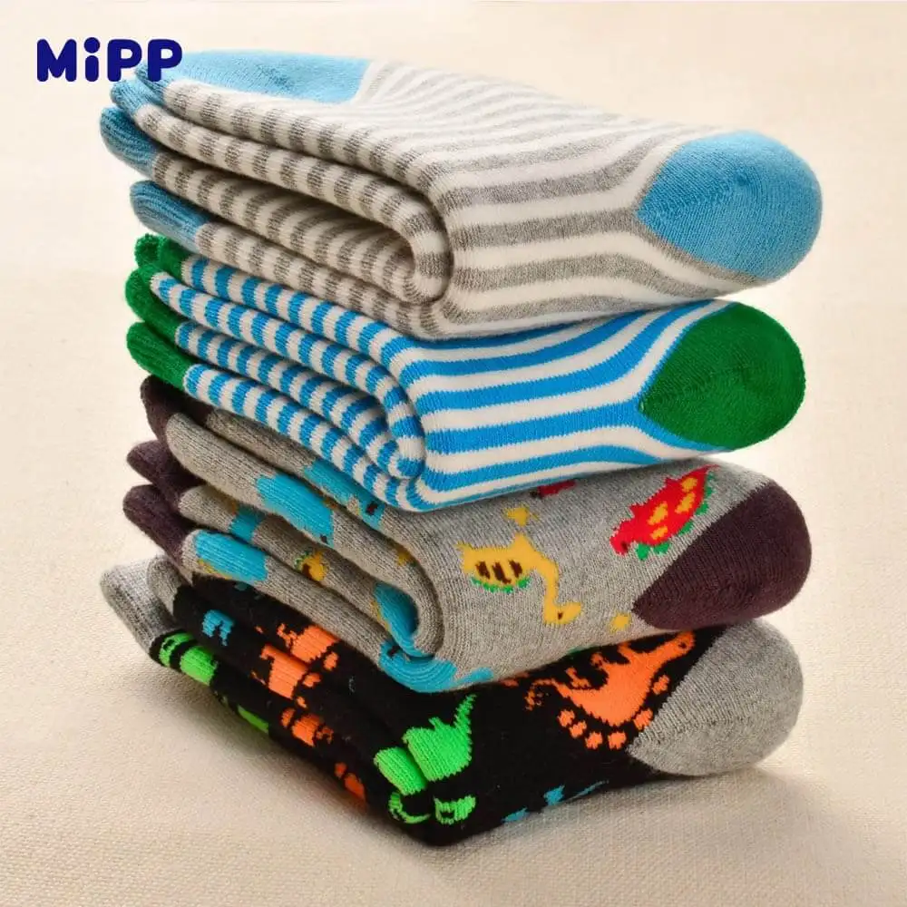 

4 pairs /lot Baby girl boy fashion dinosaur / construction car / bow / rabbit cartoon thickened warm children socks