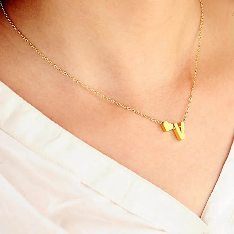 Модное крошечное сердце изящной именной, буква имя колье ожерелье для женщин золотой цвет кулон ювелирные изделия подарок аксессуары