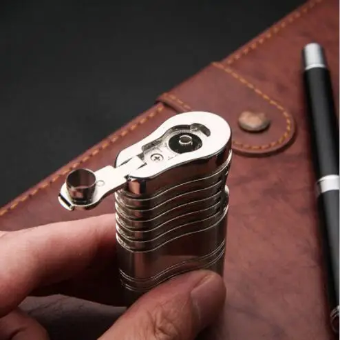 Честно новый металлический газовый надувной Зажигалка четыре Прямая Струя