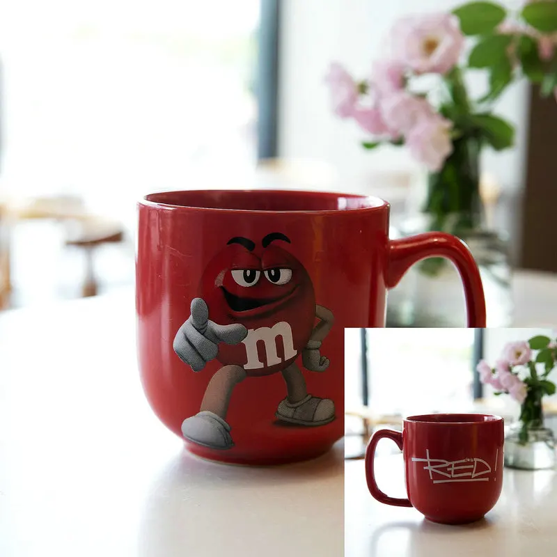 Симпатичные M& M's мм кофейные чашки керамические цветные кофейные овсянки кофейная кружка глазурь кофейная кружка с молоком водяные чайные кружки Посуда для напитков