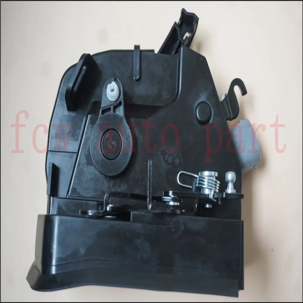 

Абсолютно новый механизм защелки передней правой двери для BMW X5 e53 00-06 51218402540