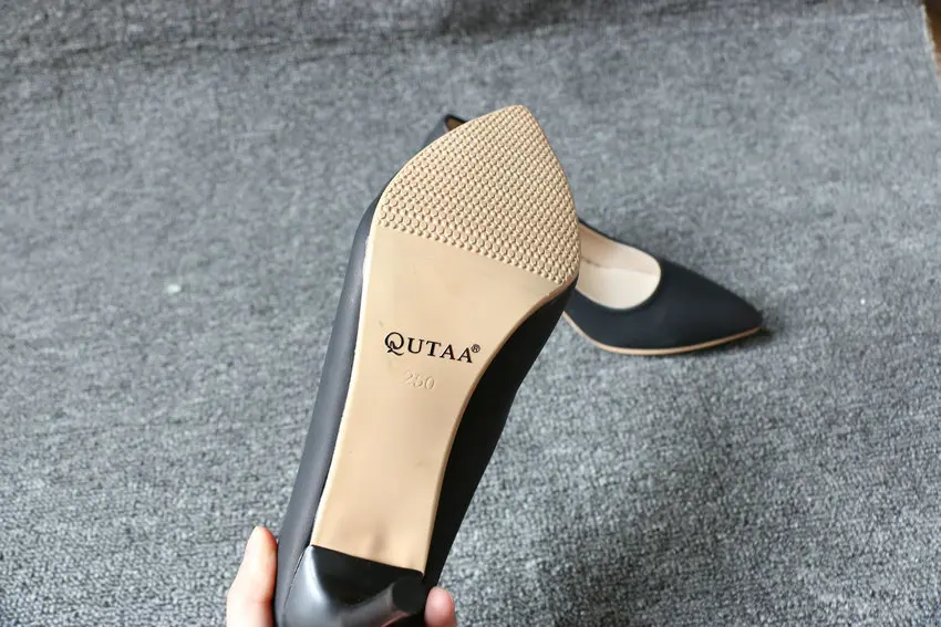 QUTAA/ г. Женские туфли-лодочки женская обувь из искусственной кожи на тонком высоком каблуке женские свадебные туфли-лодочки на платформе с острым носком без застежки размер 34-43