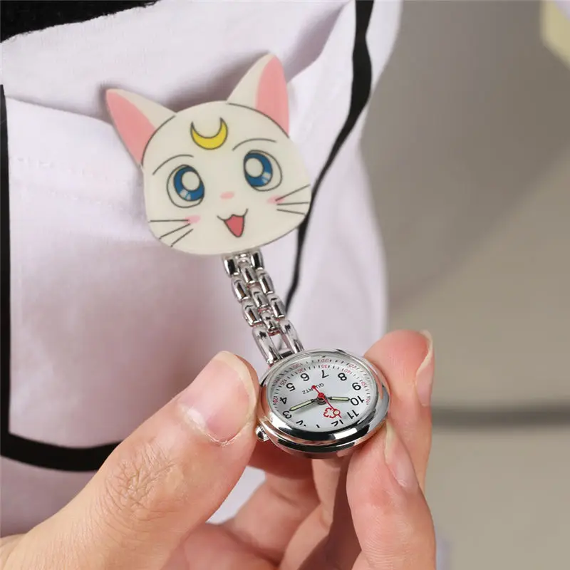 3D мультфильм котенок кошка медсестры часы светящиеся руки брелок карманные висят клип часы дамы для женщин девочек подарок montre de poche
