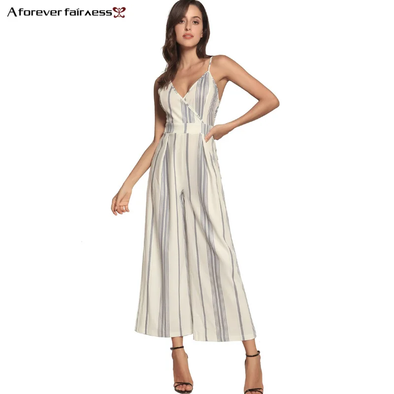 Женский комбинезон на бретельках A Forever весенний сексуальный с глубоким