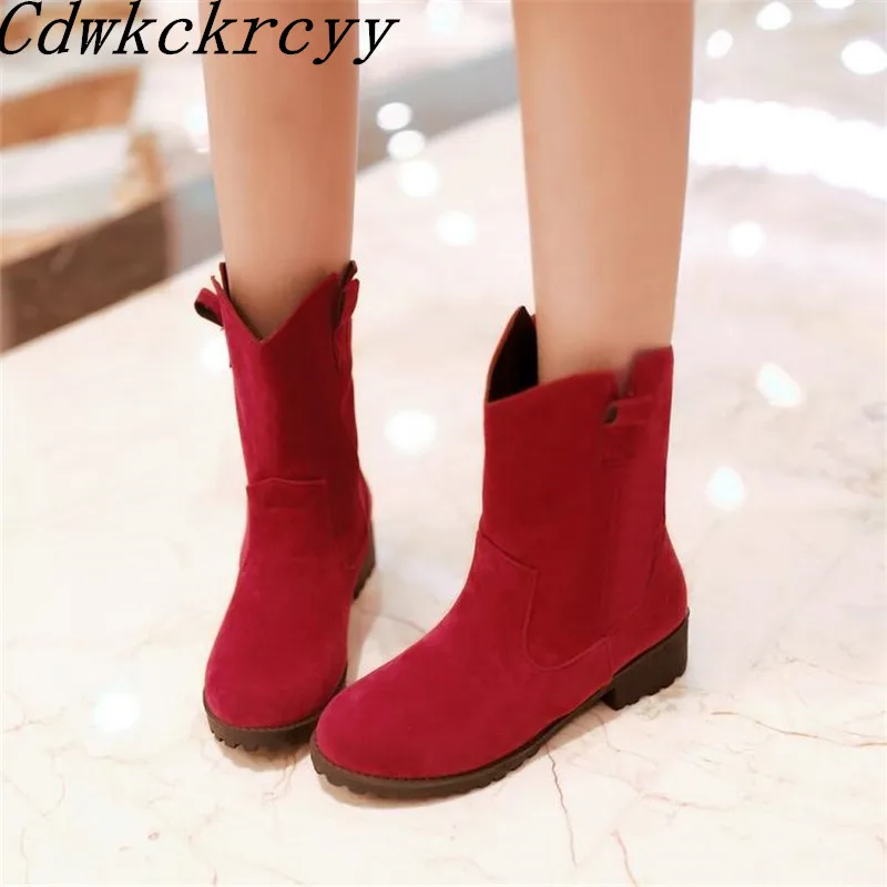 

Women Boots winter New pattern fashion Round head Leisure time Women Boots Cashmere Keep warm Suede Student Martin boots 34-43