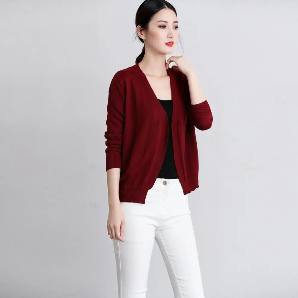 

Spring and Autumn Cardigan Sweater Women's Jacket Short Mama Dressing Thin Sweater Outside Air Conditioning Knit Cardigan
