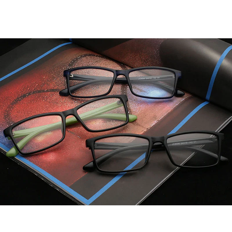 

Eyewear & Accessories