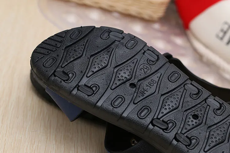 Лидер продаж 2020 летняя детская обувь сандалии для мальчиков модные Нескользящие