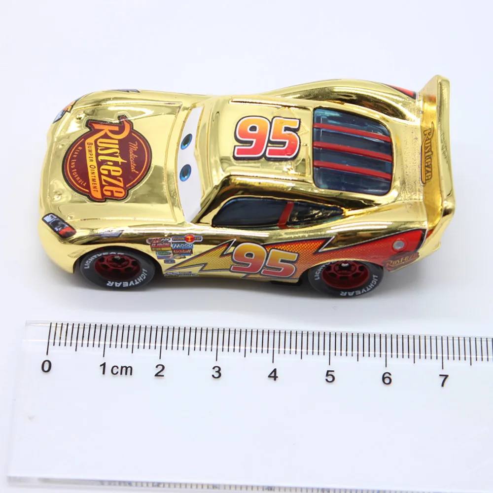 100% Оригинальный машинок пиксара и с рисунками из мультфильма Тачки 2 No.95 золото