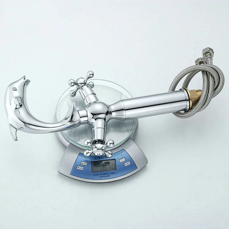 Кран в виде дельфина смеситель для раковины с двойной ручкой хромированная