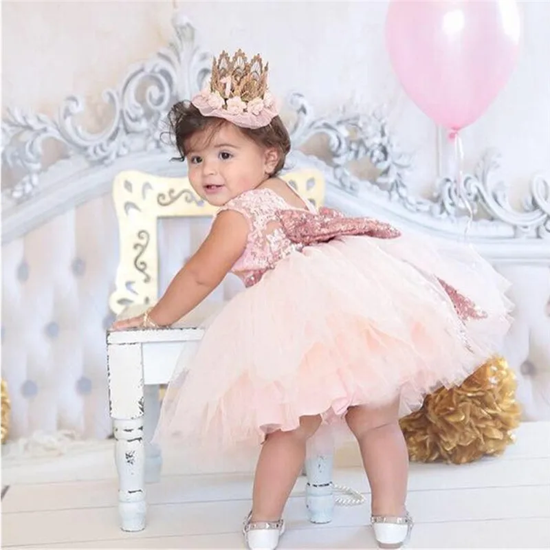 Wunderschöne Baby Veranstaltungen Party Tragen Tutu Tulle Infant Taufe Kleid Pailletten Bogen-knoten Backless Prinzessin Kleider Für Mädchen 12 24M
