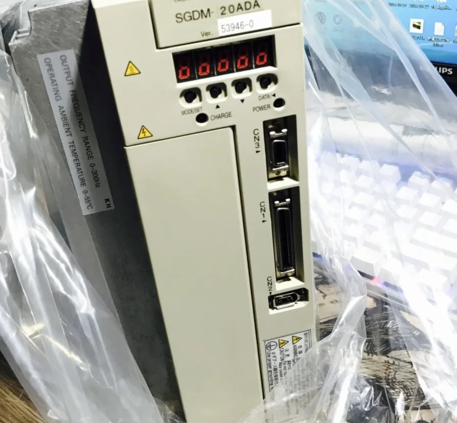 Новый и оригинальный Серводвигатель SGDM 20ADA|Контроллер двигателя| |