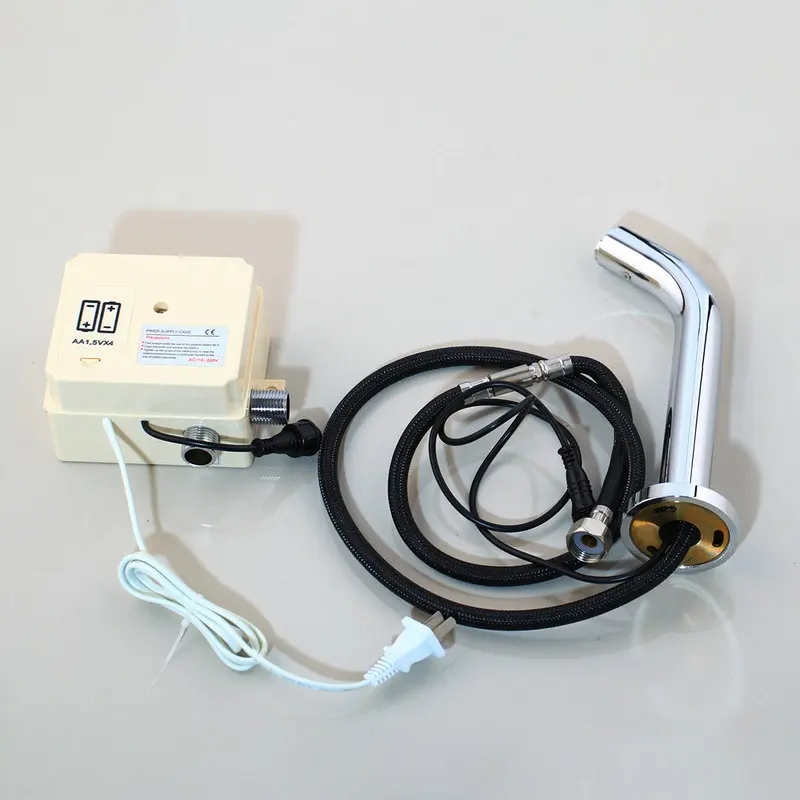 Хромированный черный смеситель KEMAIDI для ванной комнаты Золотая стена