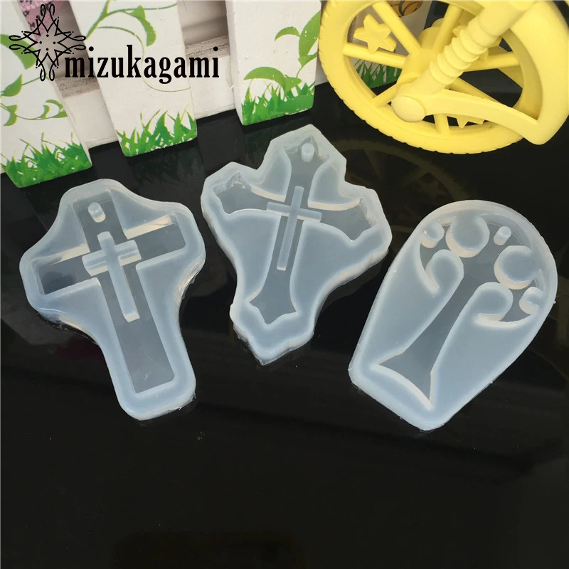 1pcs UV Resin Jewelry Liquid Silicone Mold Cross Pendant Resin Charms Molds For DIY Intersperse Decorate Making Jewelry 1pcs uv resin jewelry liquid silicone mold christmas snowflake resin charms molds for diy pendant jewelry making finding molds