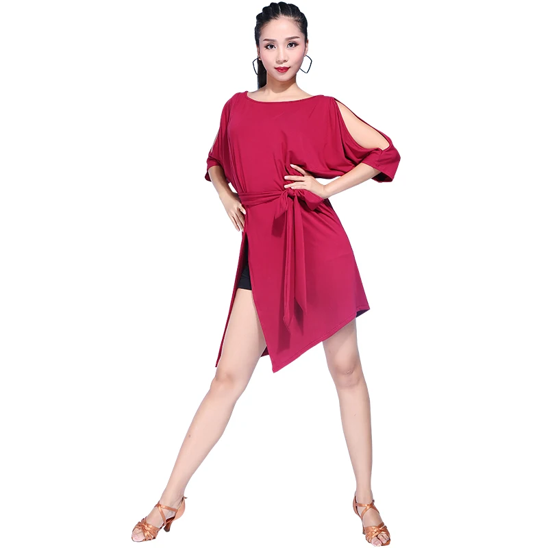 

2019 Latin Dance Dress Female Balck Red Loose Bat Sleeve Tops Professional Ballroom Samba Salsa Training Dance Clothes DW1413