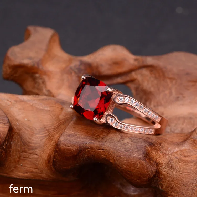 

KJJEAXCMY fine jewelry Natural pomegranate stone square 8 ring 925 pure silver simple generous female ring