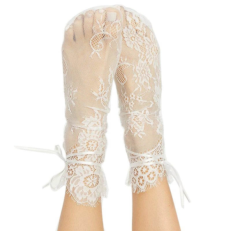 Белый 2Pairs Sexy Retro Lace Mesh Women Girls Socks Summer Fashion Ladies Ankle Short Socks Female Ultrathin Socks Casual Transparent - Цвет: Белый