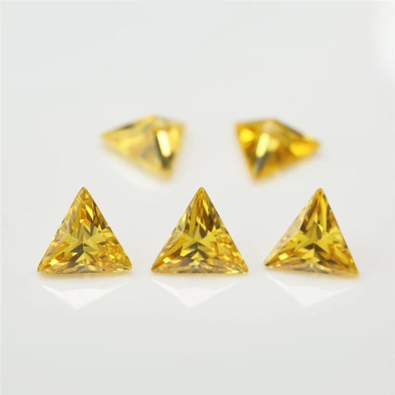 

3x3~10x10mm Triangle Shape 5A Yellow CZ Stone Synthetic Gems Loose Cubic Zirconia