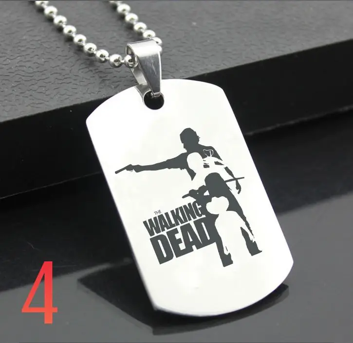 Цепочка с подвеской в виде букв Ходячие мертвецы | Дом и сад