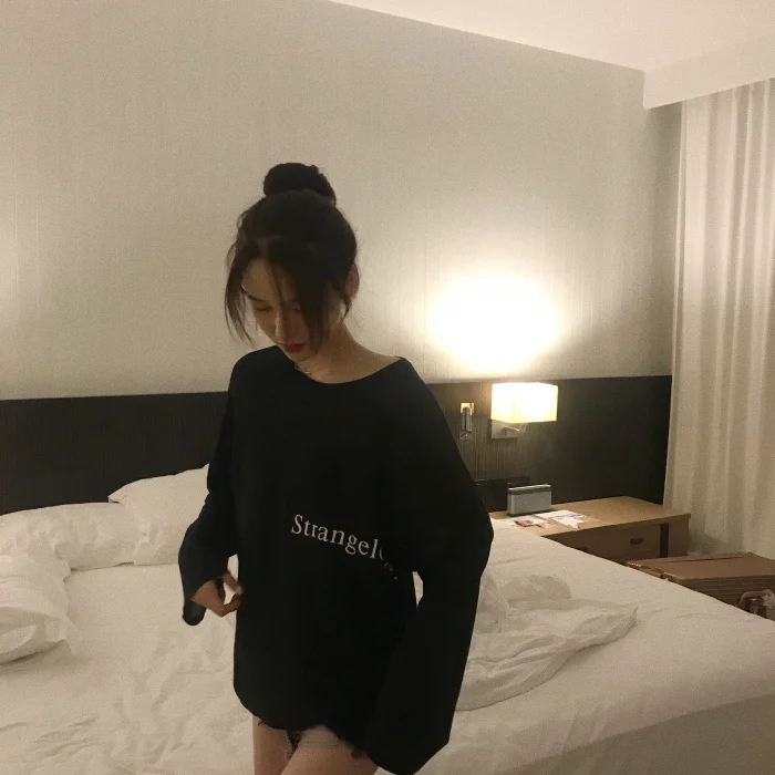 Женская одежда повседневная с длинным рукавом однотонная косой горловиной