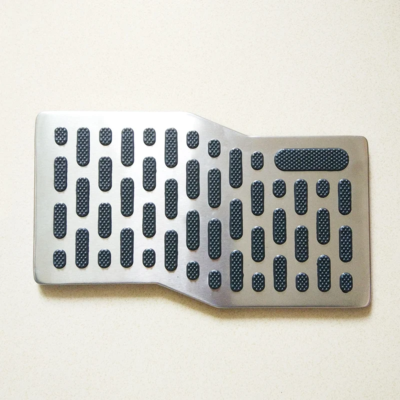 Автомобильные коврики автомобильные алюминиевые для подножки педалей Peugeot 107 207