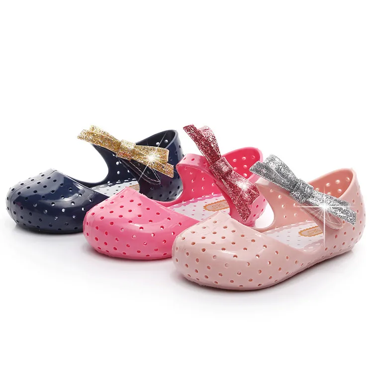 

2020 summer new flashing powder bow bow head hole boys and girls jelly sandals