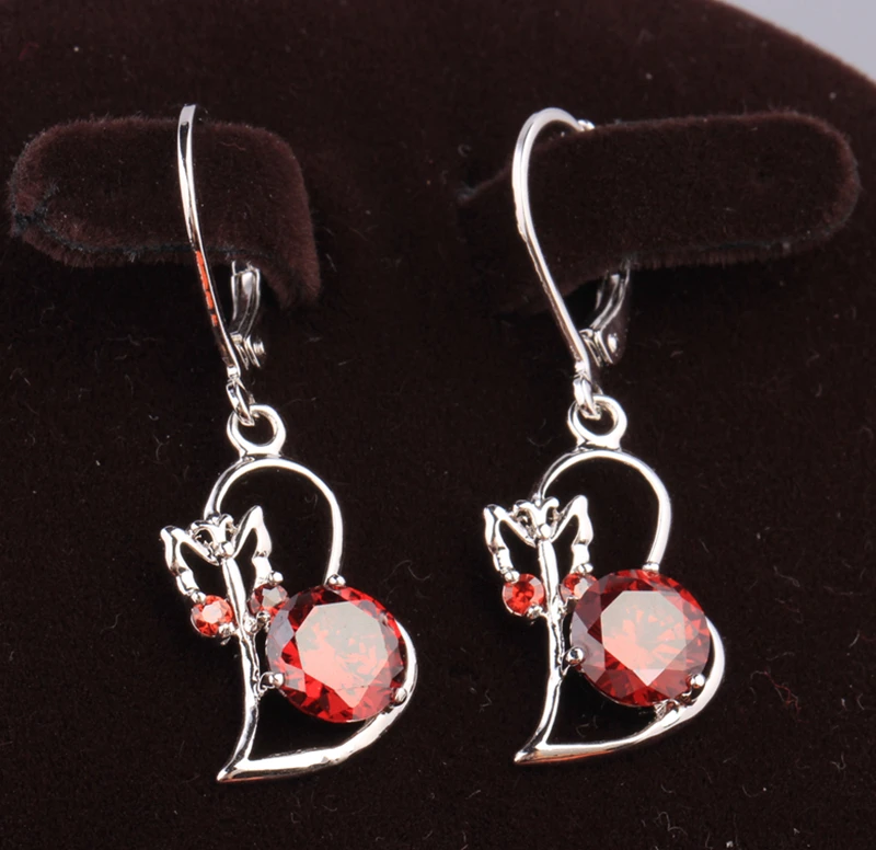 Сердце Красный Гранат Циркон 925 пробы серебряные Подвесные серьги
