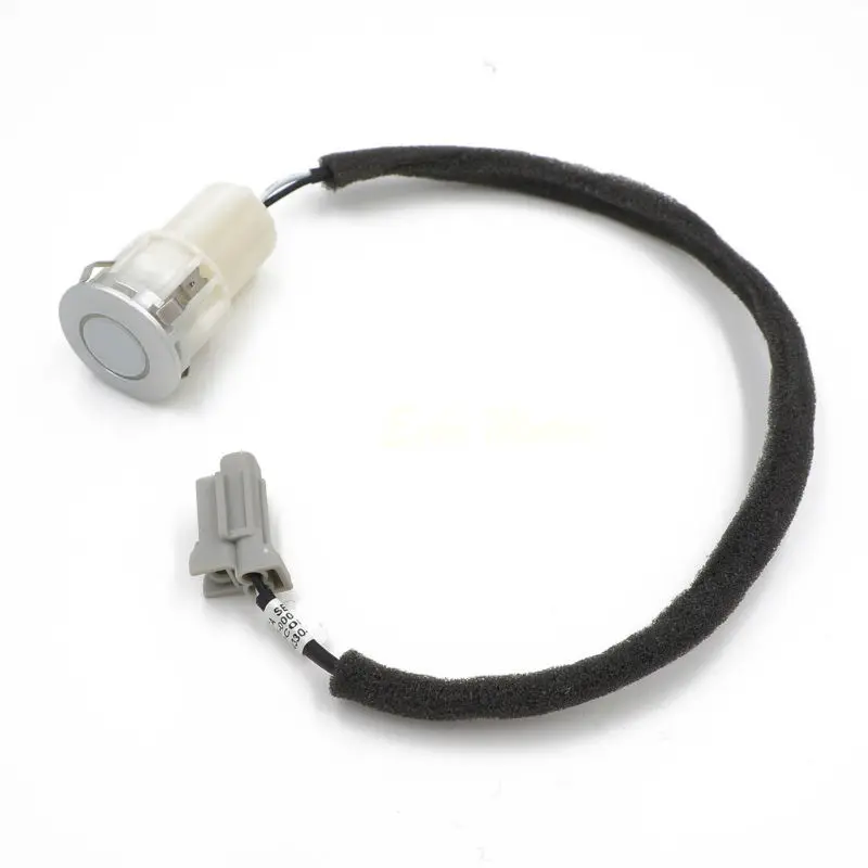 

New PZD61-00017-B0 PDC Parking Sensor Bumper Reverse Assist for Toyota