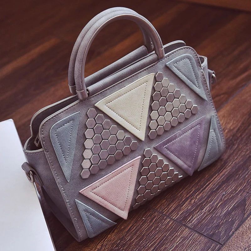 Новое поступление 2020 модная женская сумка сумки с заклепками для молодых девушек