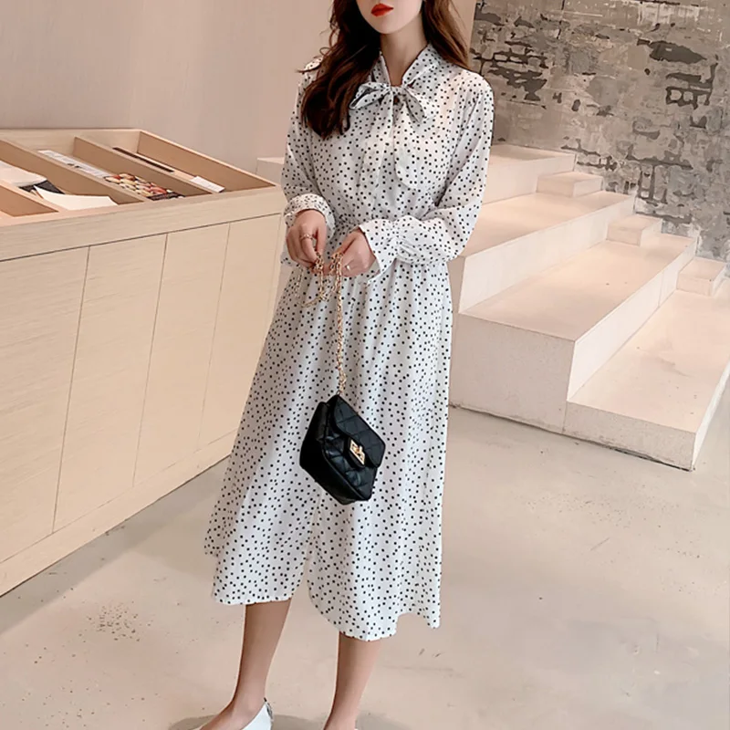 Модное Элегантное шифоновое женское платье в горошек миди с расклешенным