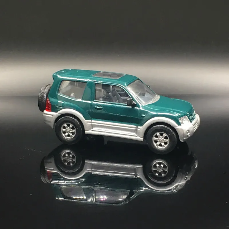Новинка специальный литой металлический классический внедорожник 1/43 года