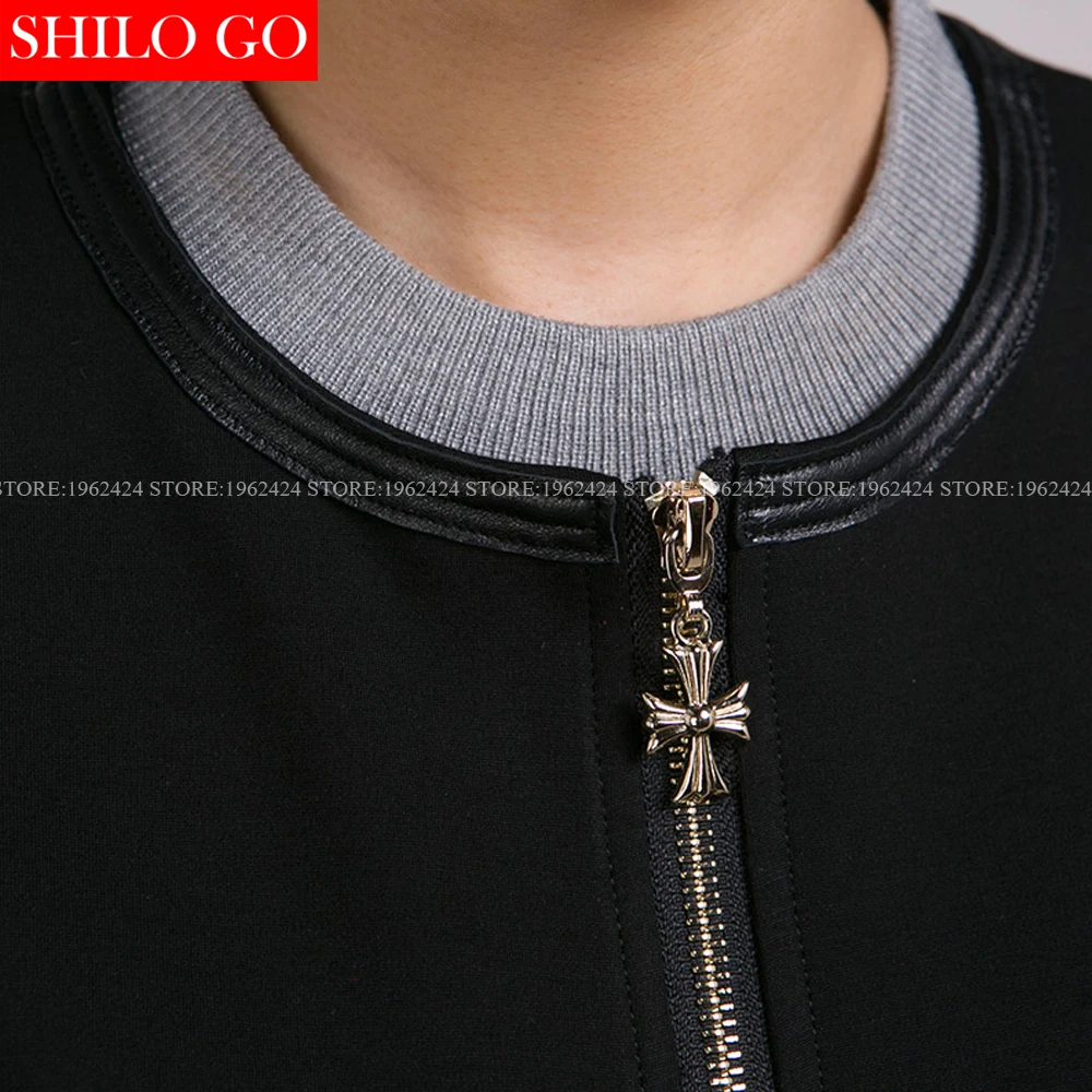 Женская кожаная куртка весенняя черная с круглыми рукавами летучая мышь и