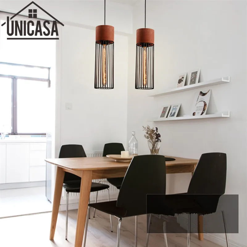 Винтажная красная потолочная лампа промышленная с цементным оттенком