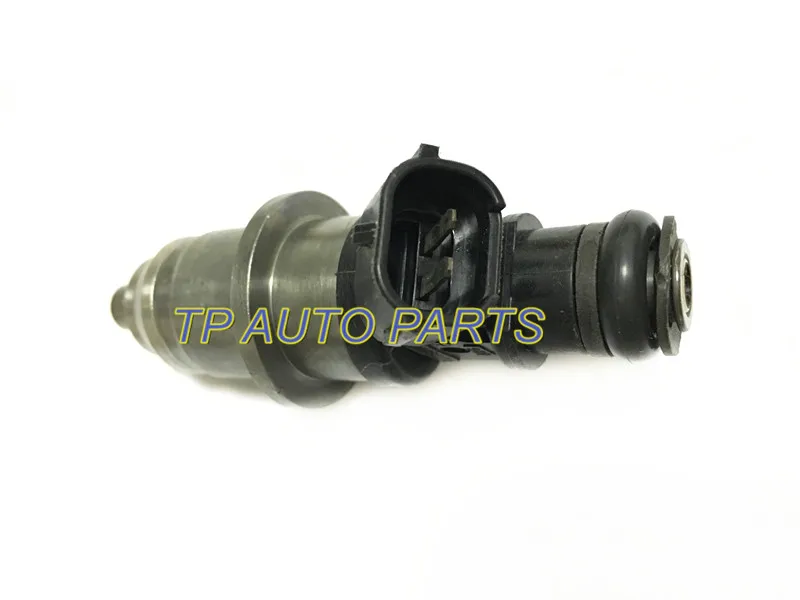 Форсунка для топливного инжектора Mit-subishi R-unner W-agon C-arisma OEM E7T05071 DIM10006 DIM1000G |