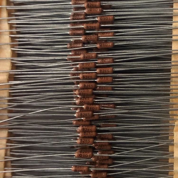Новое сопротивление 100R, 220R, 470R, 1 k, 2,2 k, 3,3 k, 4,7 k, 5,6 k, 6,8 k, 8,2 k, 10 k, 22 k, 33 k, 47 k, 56 k, 68 k, 82 k, 100 k, 220 k, 470 k, 560 k, 680 k, 1 м