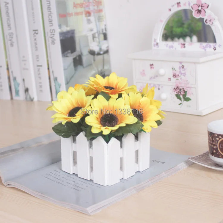 1 Набор 10 см деревянная ваза в виде забора + цветы розы и маргаритки искусственный