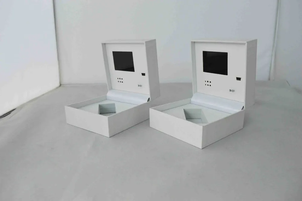 ЖК Видео поздравительная коробка карточка образец заказ случайный стиль зависит