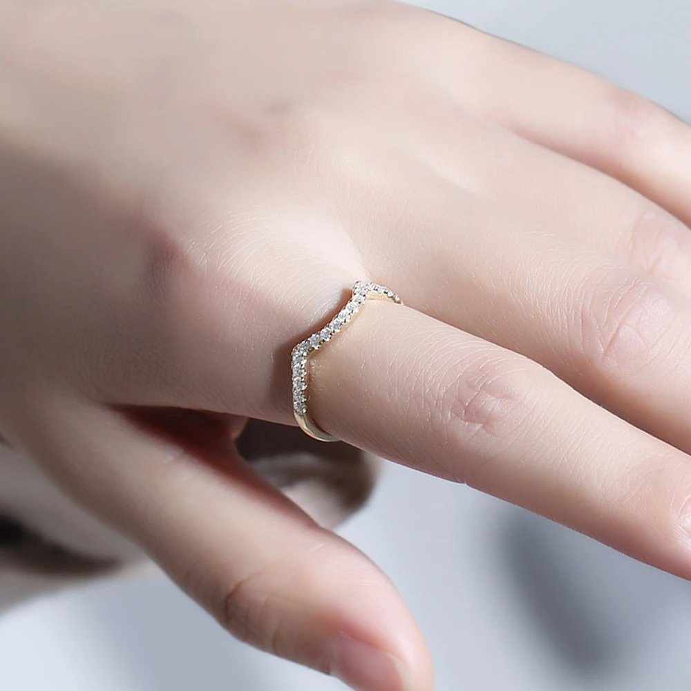 14K Yellow Gold FG Color Hearts and Arrows Cut Round Moissanite Half Eternity Wedding Band for Women Gift | Украшения и