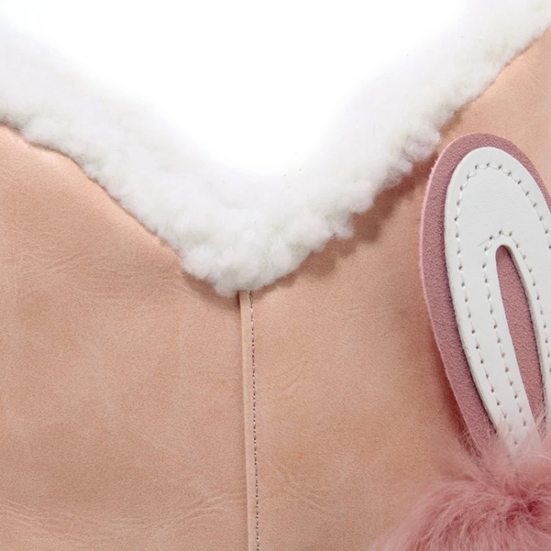 

AnmaiRon 2018 New Fashion Cute Warm Plush Boots Woman Slip-on Round Toe Ladies Ankle Shoes Soft Feather 4 Color Flat Low Heel