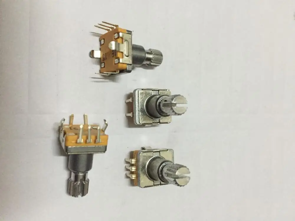 Оригинальный новый 100% импорт Силиконовый ключ переключатель 12*12*5 SMD 4pin