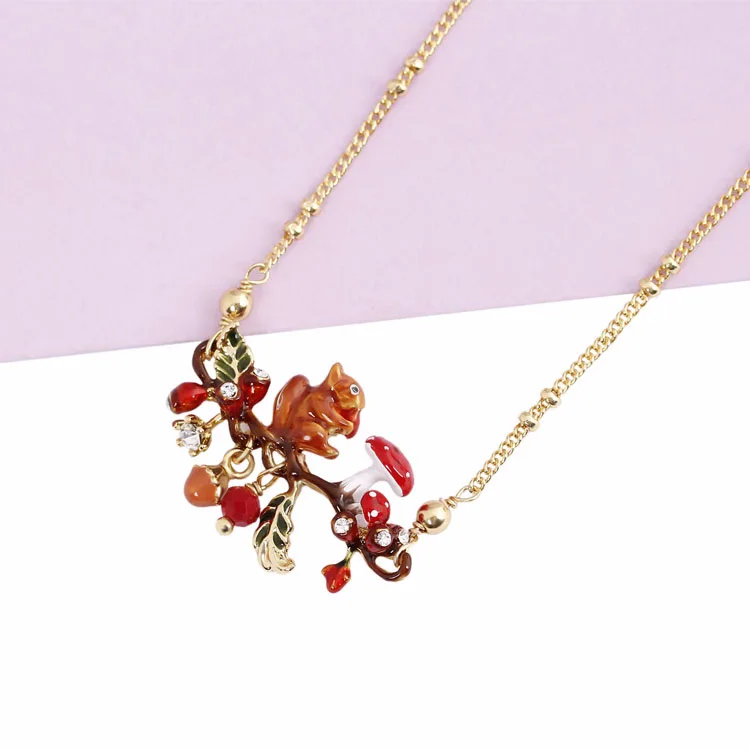 Lovely enamel glaze squirrel Red mushroom Pine nuts pendant necklace for women lady party jewelry choker necklaces | Украшения и