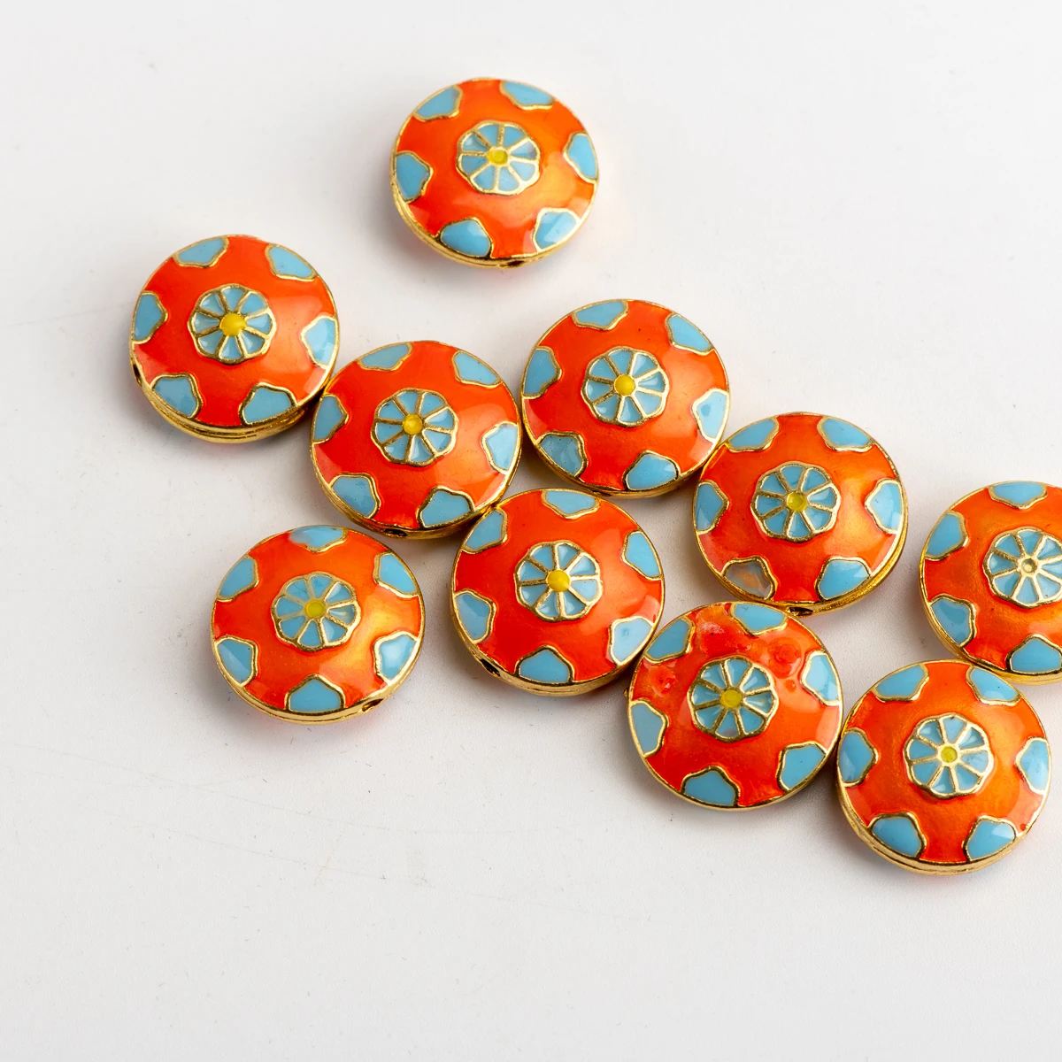 Красочные Подвески из золотистого сплава с пуговицами в виде цветка фурнитура и